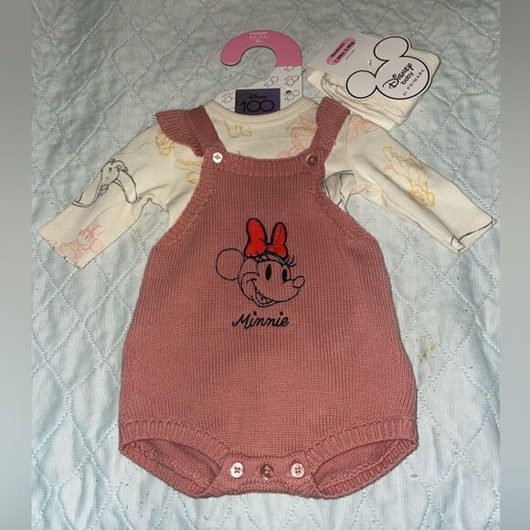 Minnie Mouse Onesie - Picture 3 of 4